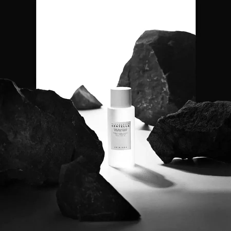 SKIN1004 Madagascar Centella Tone Brightening Boosting  Toner SKIN 1004